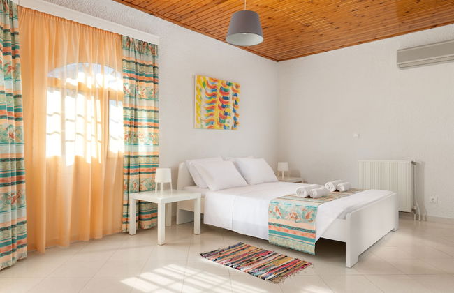 House of Paradise in front of the golf court-sea - Foto 2