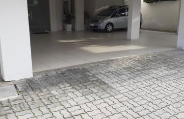 Belo e Amplo Apartamento, Área Central da Praia dos Ingleses - Foto 24