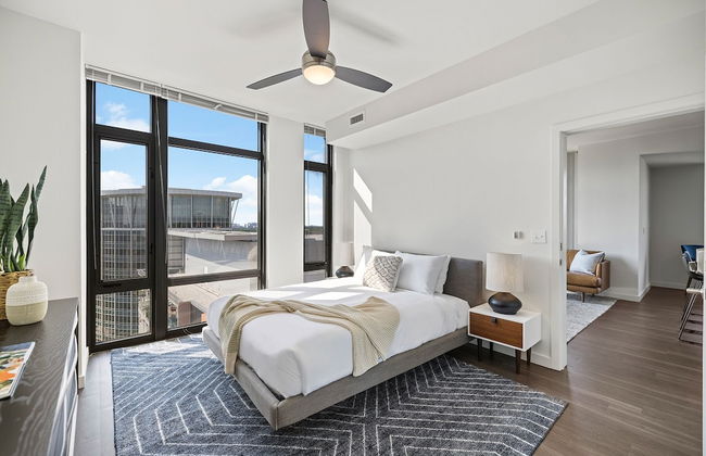 Placemakr Marymount Ballston - Photo 28