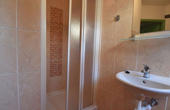 Authentic Holiday Home with Garden near Trutnov - Foto 20