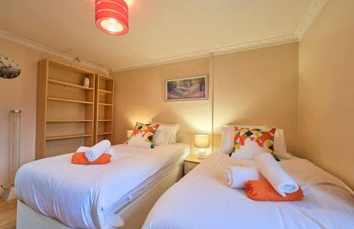 Bespoke Bungalow Salford Quays - Garden, WiFi and Parking - Foto 46