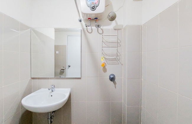 Comfort And Modern Look 2Br Bintaro Plaza Residence Altiz Tower Apartment - Foto 14