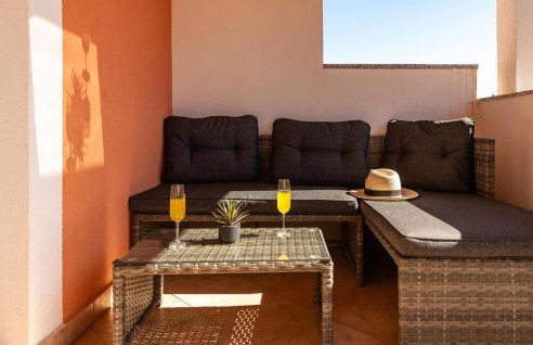 One-Bedroom Apartment In Podgradina - Photo 8