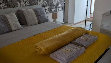 Spazioso e completo appartamento con 3 camere, 2 BAGNI, fino a 8 posti letto - Foto 2