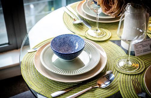 Orient CityView with FreePark and Netflix - Photo 24