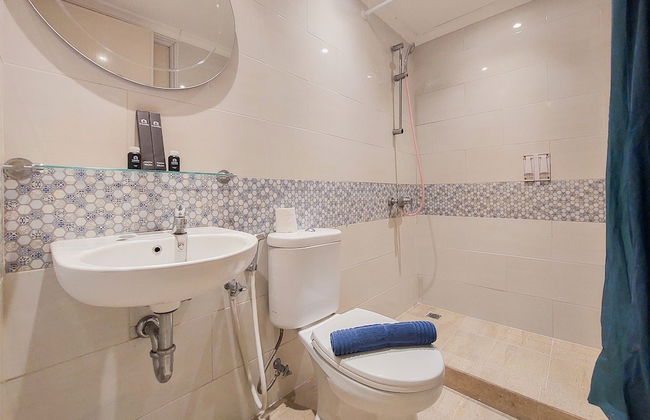 Comfort And Comfy 2Br At Great Western Resort Apartment - Foto 13