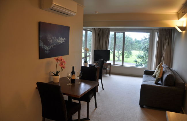 Ocean Breeze Hotel - Photo 31