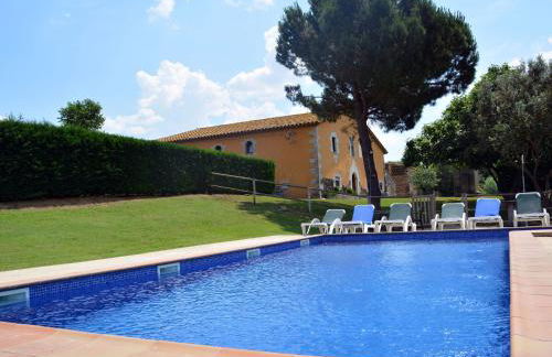 Vibranr Holiday Home in Aiguaviva With Swimming Pool - Foto 1