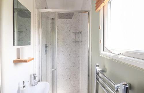 Cuckoo at Wild Valley Huts - Foto 11