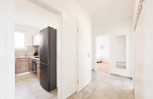 Tolstov Apartments - Monteurwohnung - 3 Schlafzimmer - Küche - Balkon - Waschmaschine - Foto 12