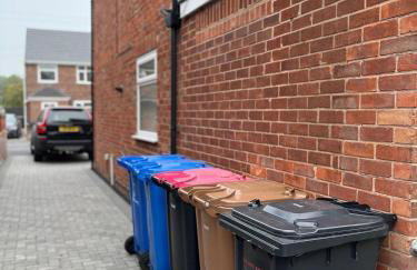 Ideal 4-bed home sleeps 7 - Nr Trafford Ctr & M60 - Foto 40