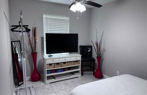 Luxury Home 3bdroom- 2bath - Foto 14