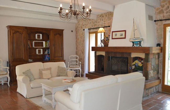 Rural Villa in Lorgues With a Private Pool - Foto 20