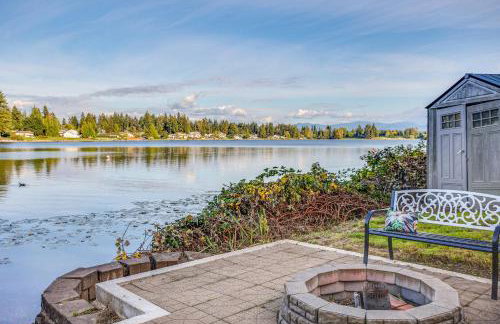 Lakefront Home with Fire Pit, Dock in Kent! - Foto 32