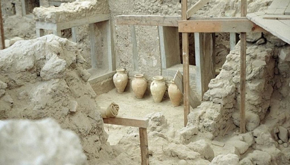 Archaeological Akrotiri Excavation - Full-Day Bus Tour - Photo 1