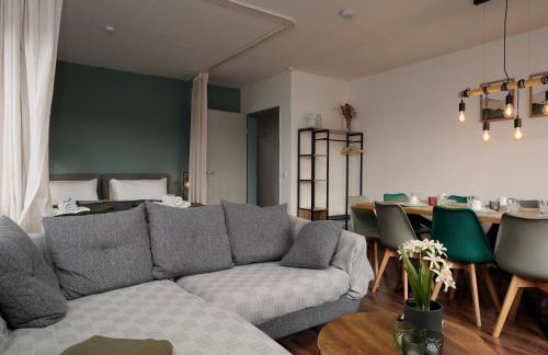 Große, gemütliche 4-Zimmer-Ferienwohnung mit guter Verkehrsanbindung im Süden von Heidelberg - Photo 19