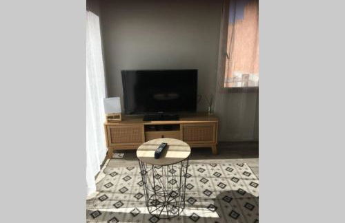 Très jolie mini villa douillette avec vue sur montagne - Foto 17