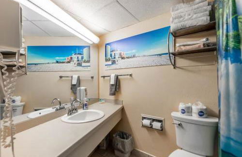 Steps from the Beach, Pool Access - Foto 6