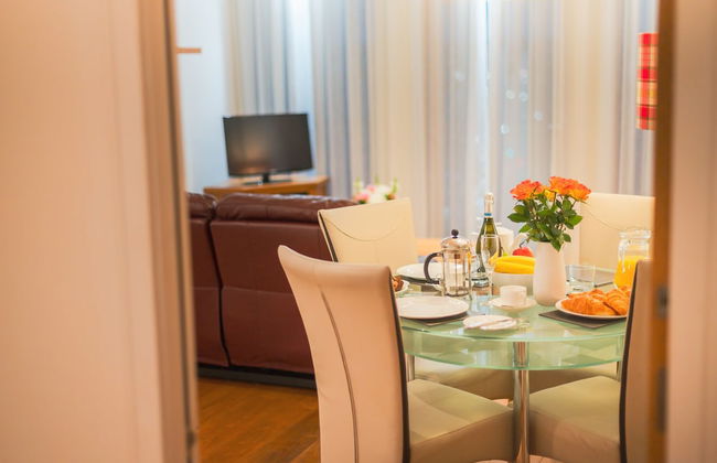 Highland Apartments By Mansley - Photo 61