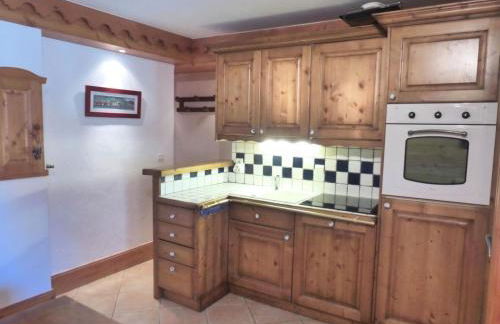 Résidence Fermes De Meribel Bat C - Confortable appartement 3 pièces pour 4 personnes aux pieds des pistes aves accès à la piscine situé à Meribel Village MAE-1800 - Foto 5