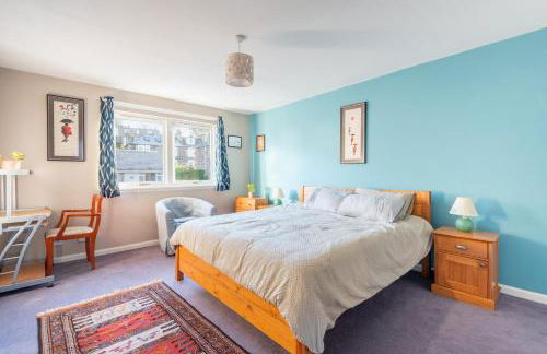 Spacious 3 Bedroom Retreat for up to 6 - Foto 3