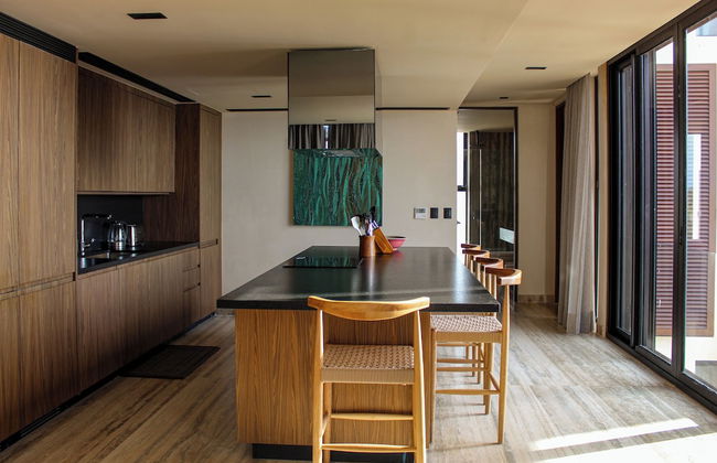 BESPOKE, member of Small Luxury Hotels - Photo 46