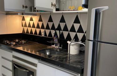 Sinta-se em Casa! Ap Novo, Aconchegante e Funcional- Ótima localização - Foto 13