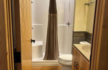 The Lodge at Pine Cone Lodge for Large gatherings! - Foto 77