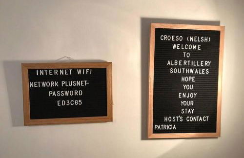 Tranquil Welsh Mountain Gem, Abertillery, Wales - Foto 38