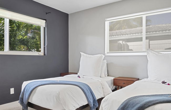 Beach Bliss 10 Mins to Waves 3BR Oasis With Pool - Foto 51