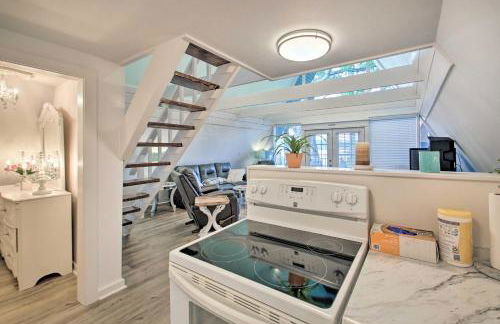 Deck, Boat Slip and Views Lake Hamilton Cabin! - Foto 9