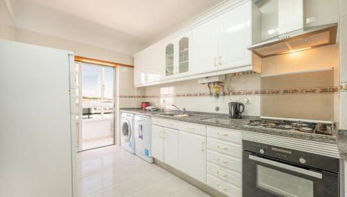 GuestReady - Caparica Beach Lover's Dream - Foto 3