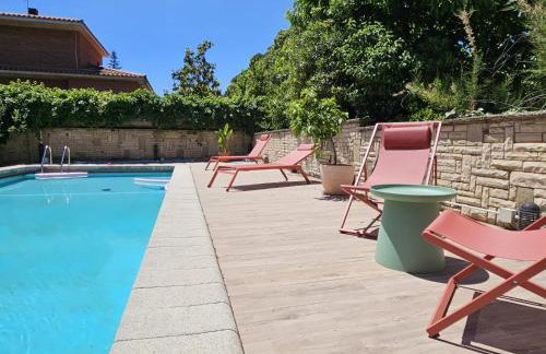 Poolside Apartment Barcelona Sant Cugat - Foto 2