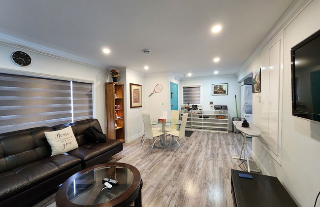 Sarla Villa Surrey - Photo 20