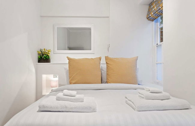 Trendy 1 Bedroom Apartment in the Heart of London - Photo 4