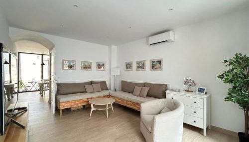 CasaBala - Near the beach and Barcelona center - Photo 2