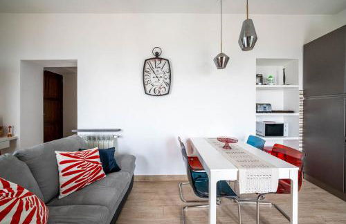 Al Belvedere A cozy with hills and village view - Foto 8