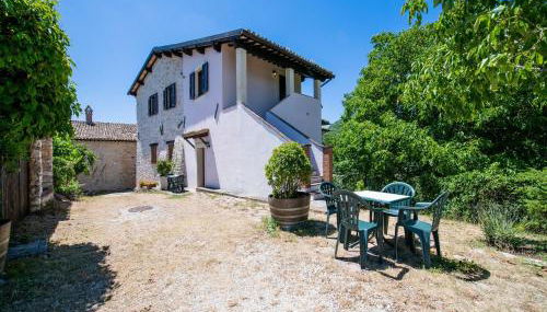 Holiday Home in Sellano With Pool & Sun Terrace - Photo 2