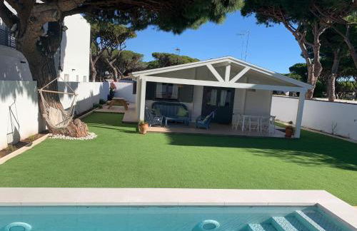 La casita del sopapo - Foto 1