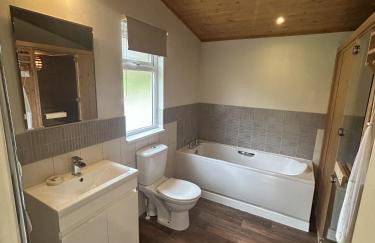 Field View 1 bed-No Pets- Walnut - Foto 17