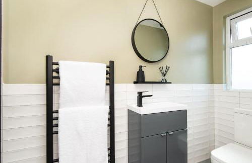 Newly renovated Victorian house with free parking - Foto 13