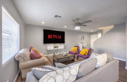 Spacious 5BR Modern Luxury Villa in Vegas - Foto 31