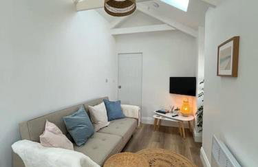 Cosy country getaway, 5 mins from the sea - Photo 2