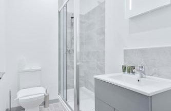 Modern 1 Bed Budget Apartment in Dudley with Wifi - Foto 18