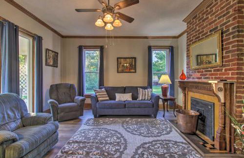 Mtn Views and Idyllic Setting! Clifton Forge Retreat - Foto 2