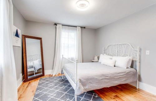 Brookwood Getaway Stock Tank Pool Outdoor Theater - Foto 28