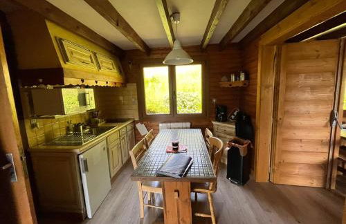 Chalet entier, vue panoramique, ruisseau et sauna. - Foto 11