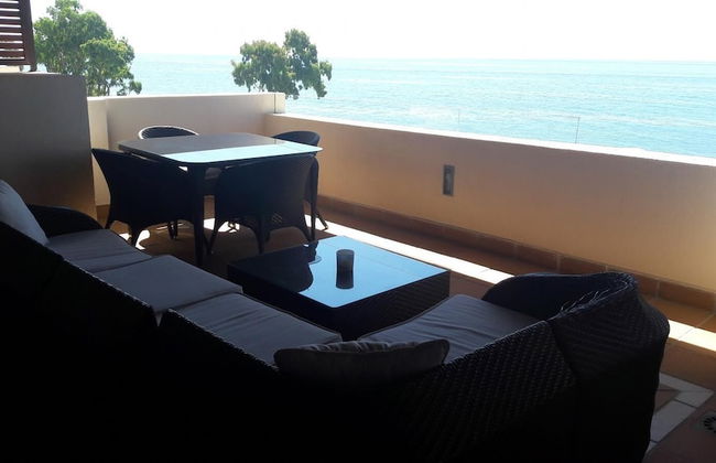 Two-Bedroom Beach Apartment - Photo 12