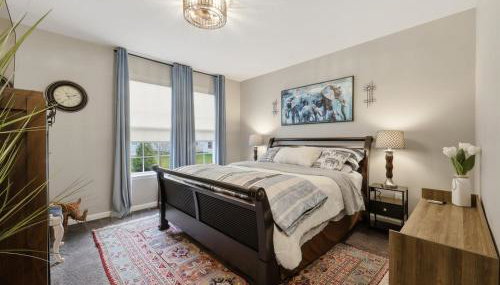 2Br2Ba Retreat Elevated Living A Professional Haven in Middletown, DE - Foto 3