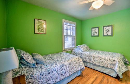 Modern Home with Backyard, 1 Mi to Dtwn Sturgeon Bay - Foto 18